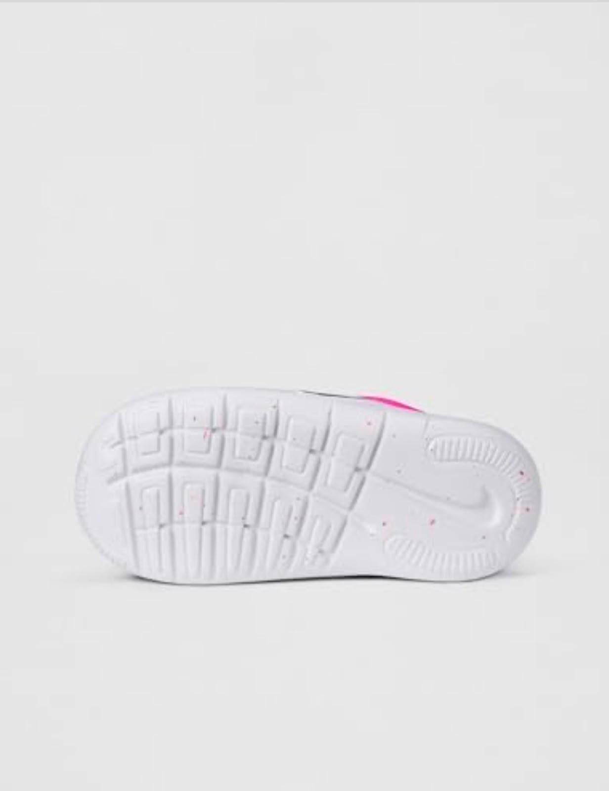 Nike Flex Runner 4 para Niños – Fucsia Láser, Blanco y Negro